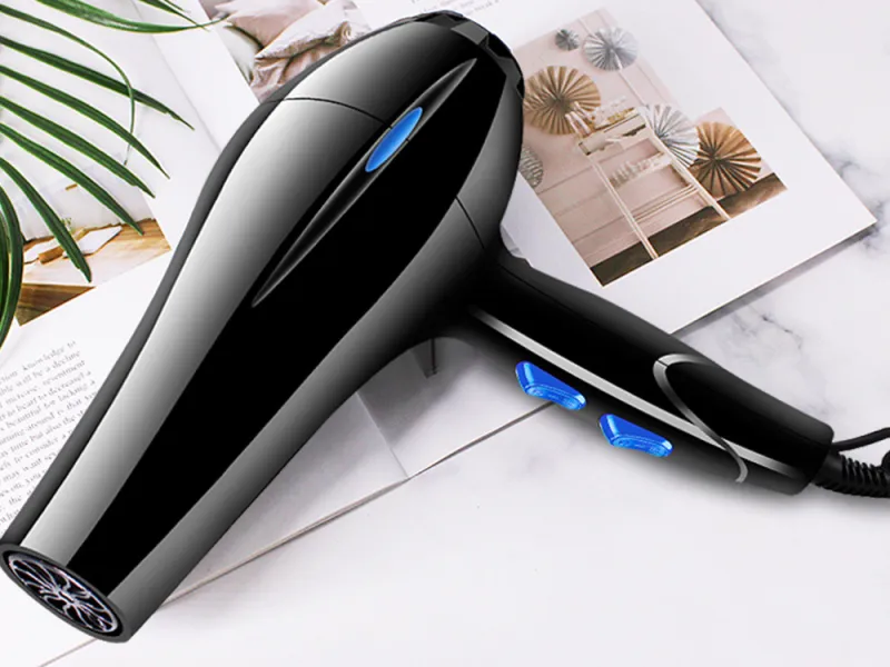 Сешоар 1200 W с йонизация, дифузер и концентратор