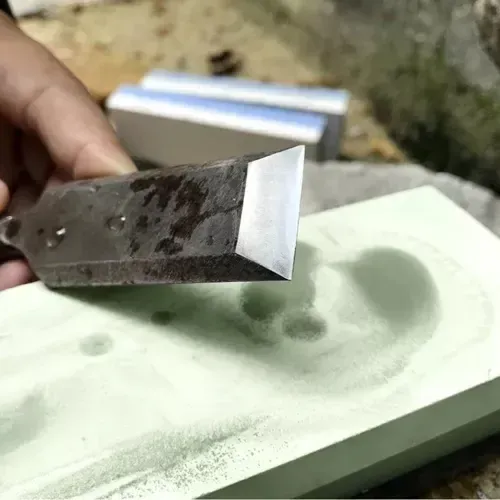 Острилка за кухненски ножове и длета – воден камък за заточване + лента RUHHY 23763