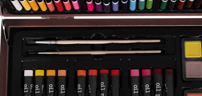 Комплект за рисуване в куфарче, 148 части