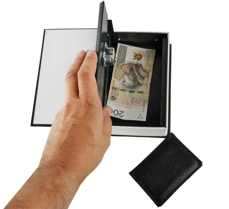 Сейф-кутия, скрита в книга, 18 см x 11,5 см