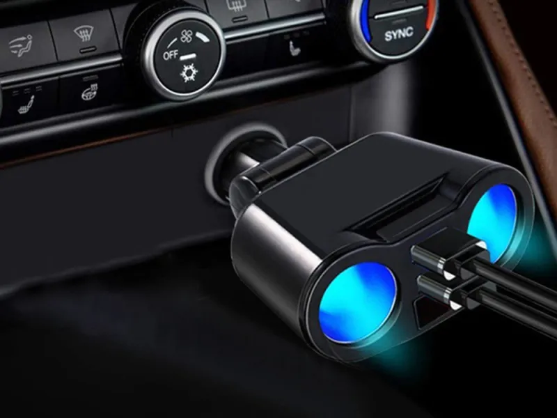 Разклонител за запалка на кола с 2 гнезда и 2 USB порта — снимка 3