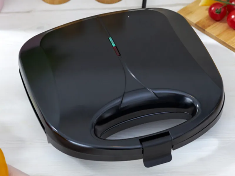 Сандвич тостер 750 W, черен, за 2 сандвича — снимка 3