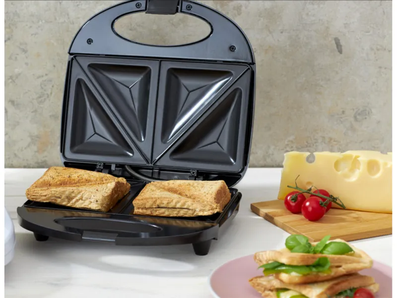 Сандвич тостер 750 W, черен, за 2 сандвича — снимка 2
