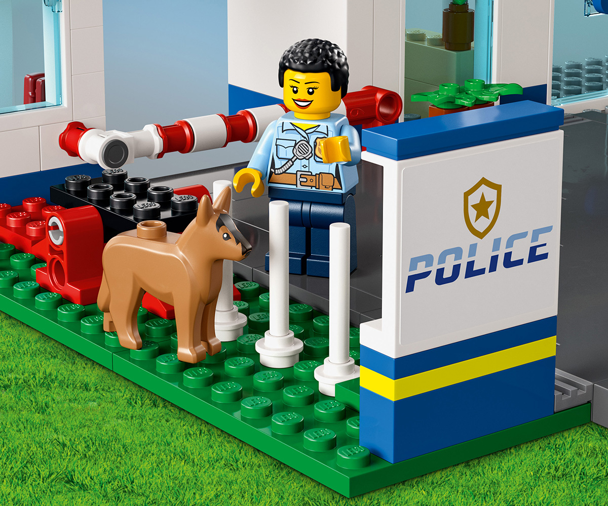 Конструктор LEGO City Police 60316 Полицейски участък