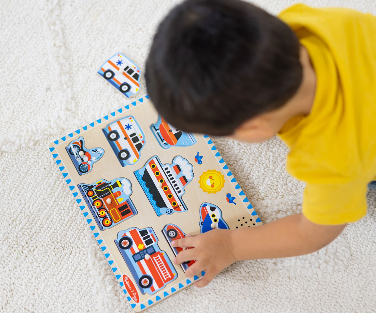 Дървен пъзел Melissa & Doug със звук – Превозни средства
