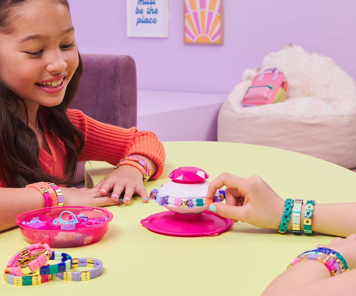 Комплект Cool Maker PopStyle за 10 гривни със 170 мъниста
