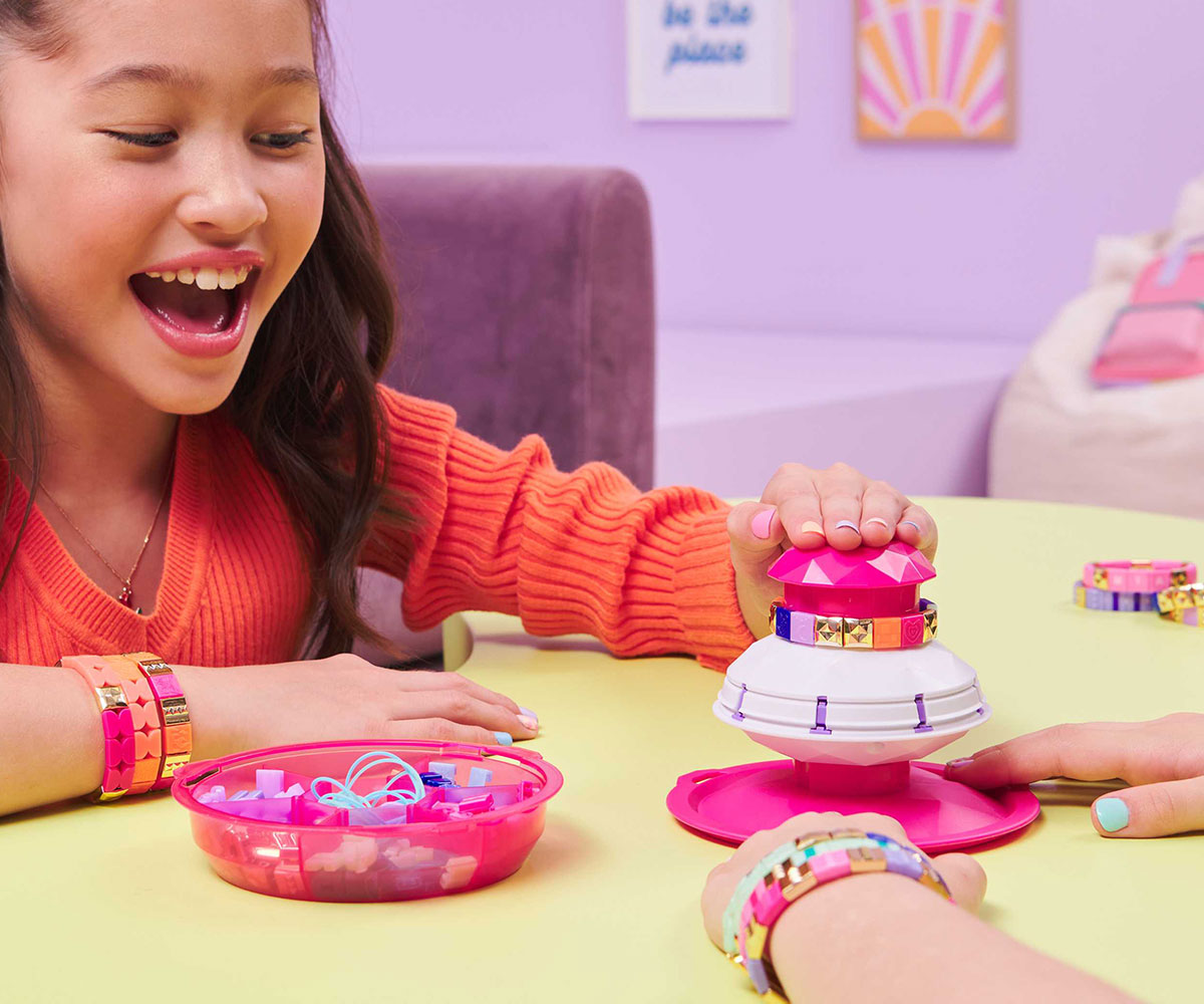 Комплект Cool Maker PopStyle за 10 гривни със 170 мъниста