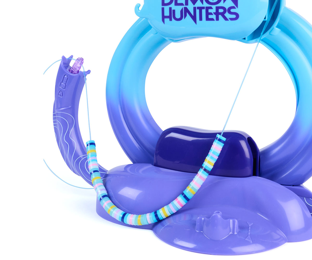 Студио Cool Maker K-Pop Demon Hunters за хейши гривни