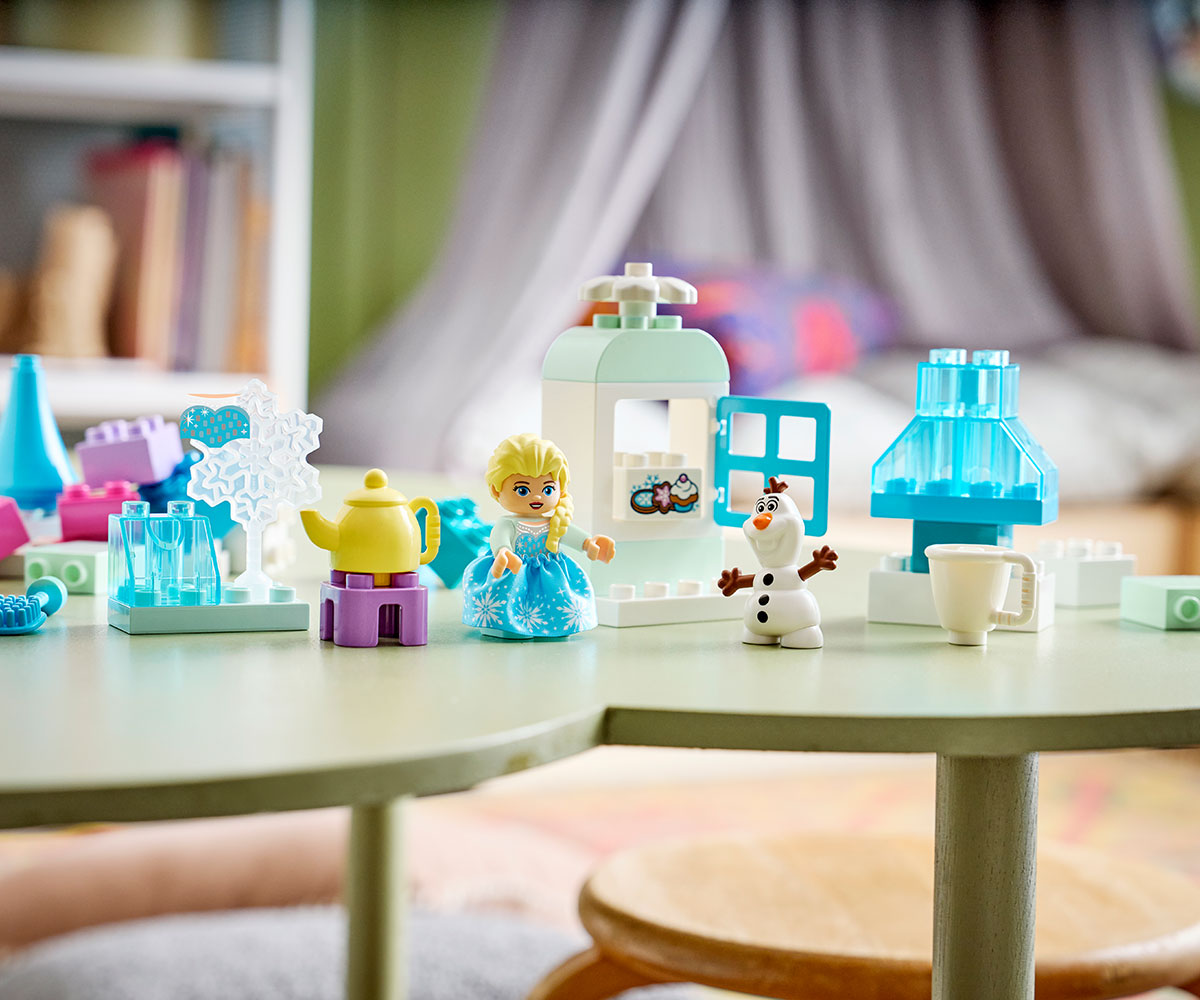 Конструктор LEGO DUPLO 10462 Замръзналото кралство, 37 тухлички