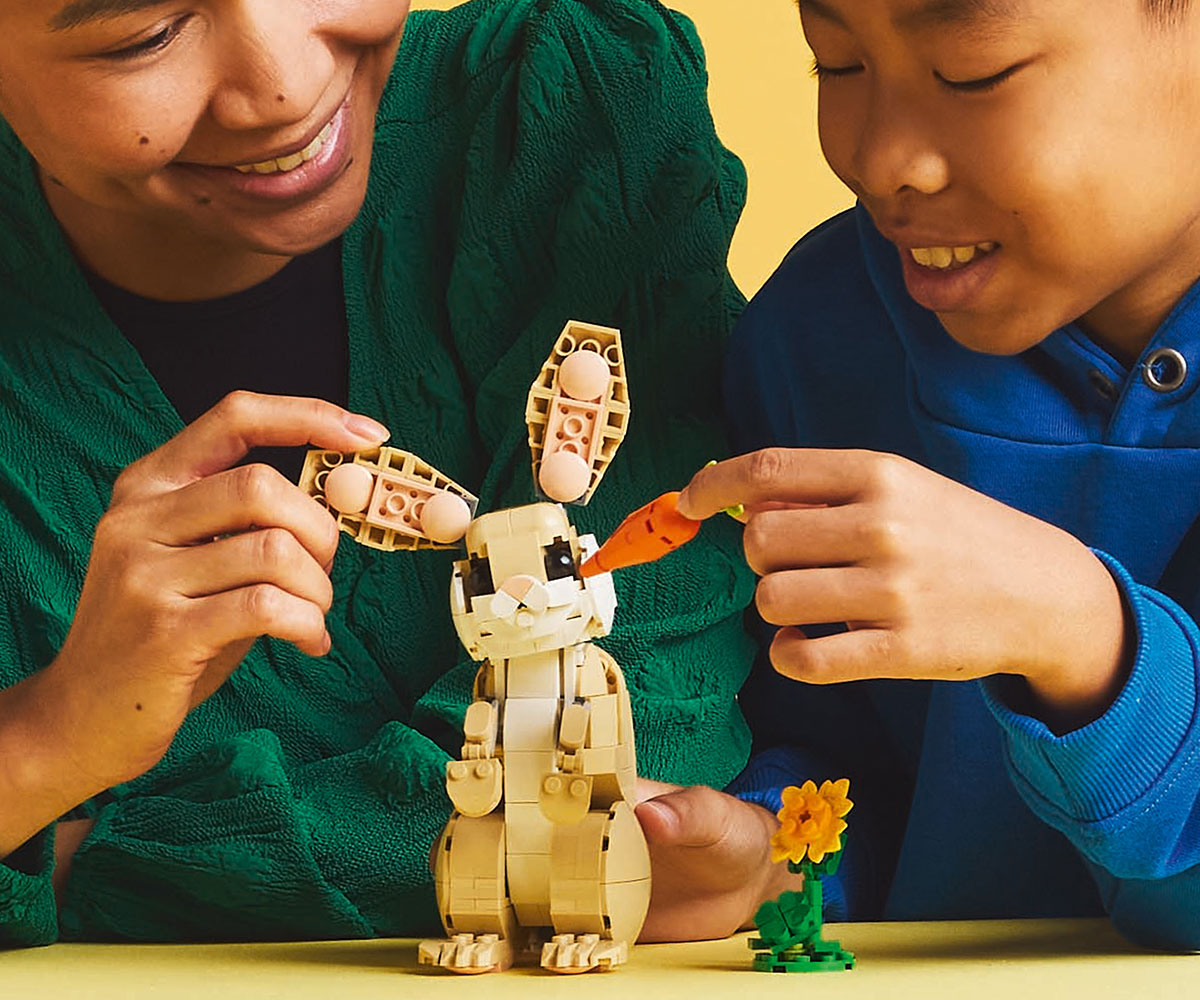 Конструктор LEGO Creator 31162 Сладко зайче 3 в 1, 326 части