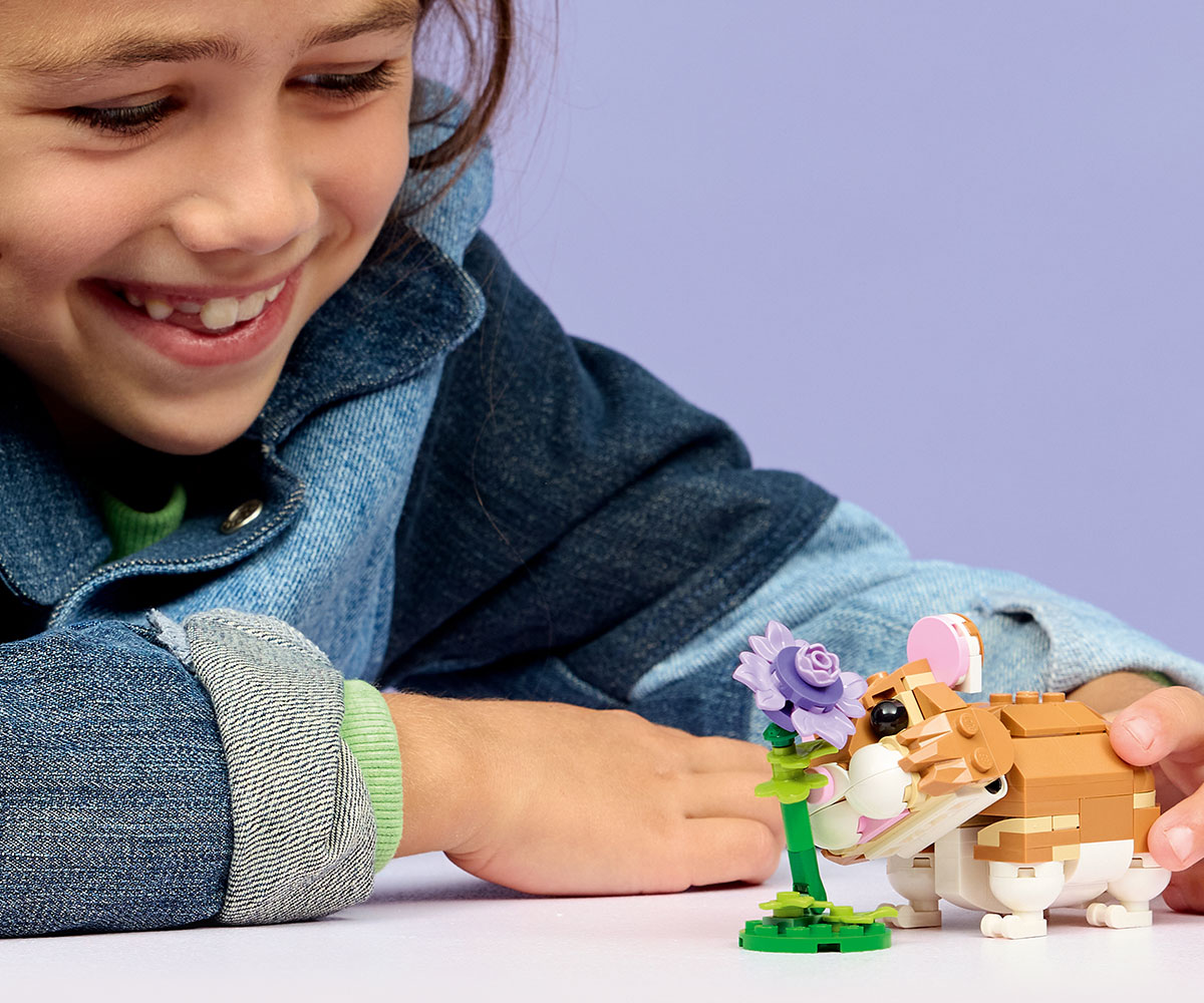 Конструктор LEGO Creator 31376 Сладък хамстер с цвете „3 в 1“