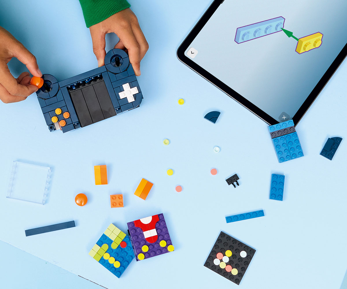 Конструктор LEGO Creator 31380 Ретро конзола за игри 3 в 1