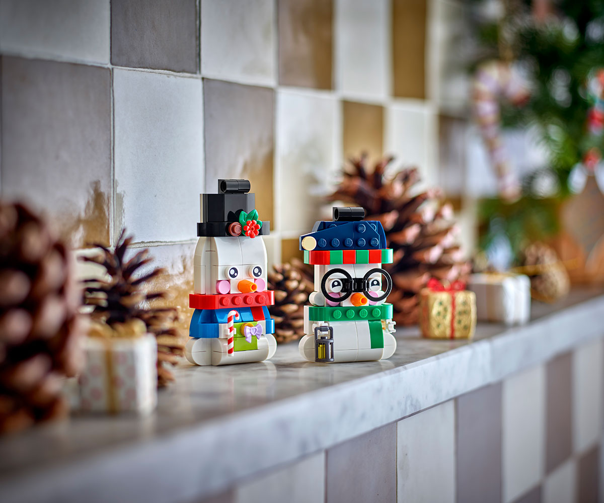 Конструктор LEGO Iconic 40812 Играчки снежни човеци, 168 части