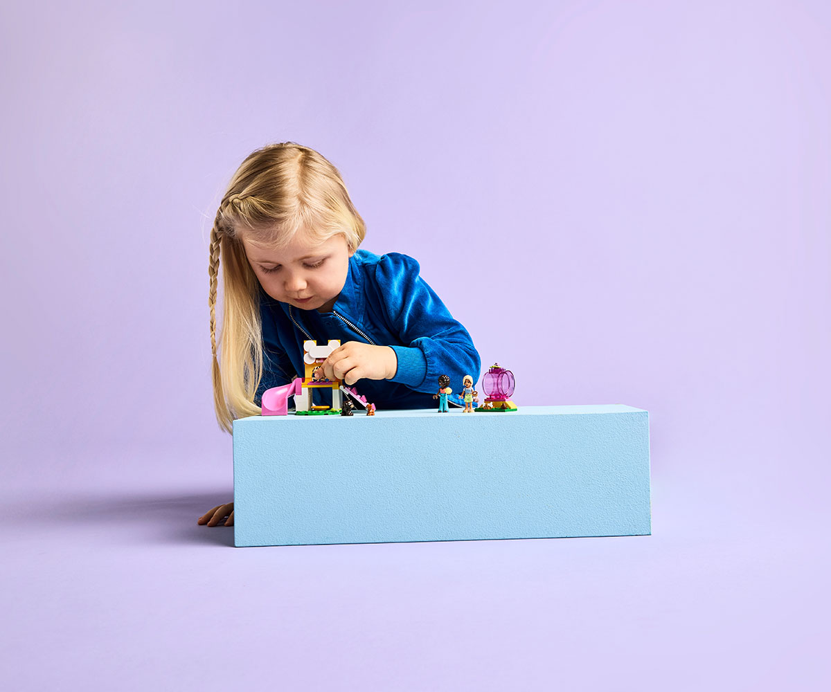 Конструктор LEGO Friends 42665 Площадка за кученца, 3 кученца
