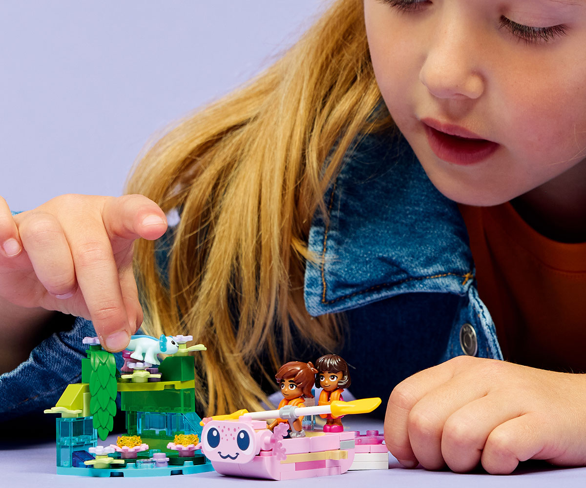 Конструктор LEGO Friends 42681 Лодка-аксолотъл, 95 части