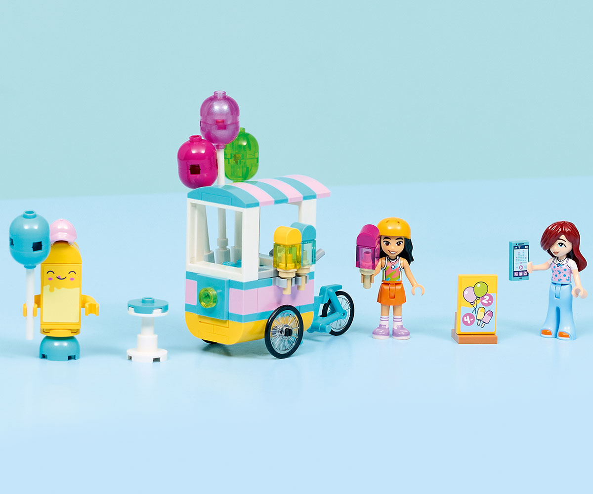 Конструктор LEGO Friends 42692 Щанд за сладолед и балони