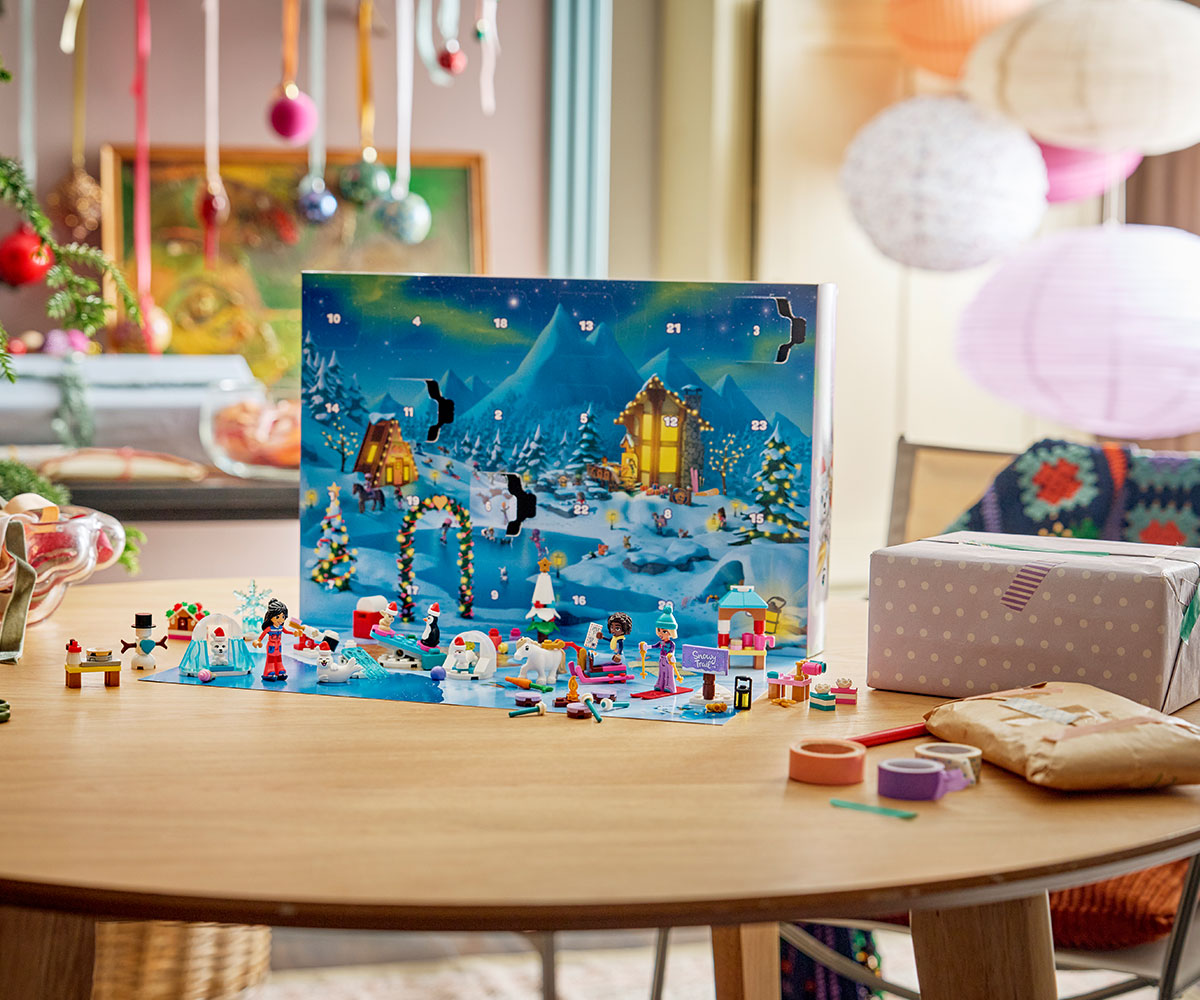 LEGO Friends 42698 Адвент календар 2026, 24 дни