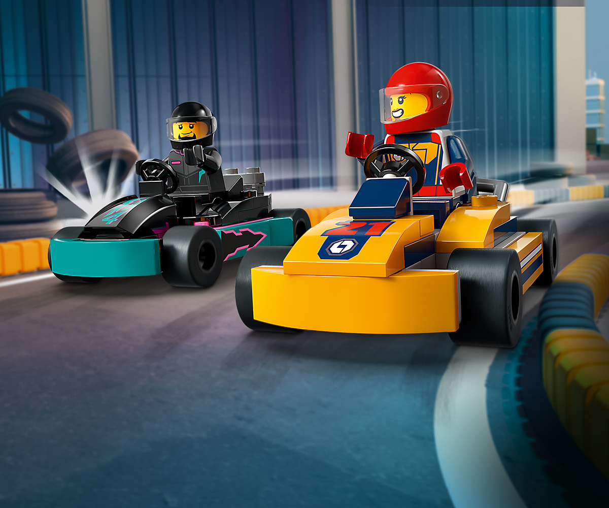Конструктор LEGO City 60400 Бъгита и състезатели, 99 части