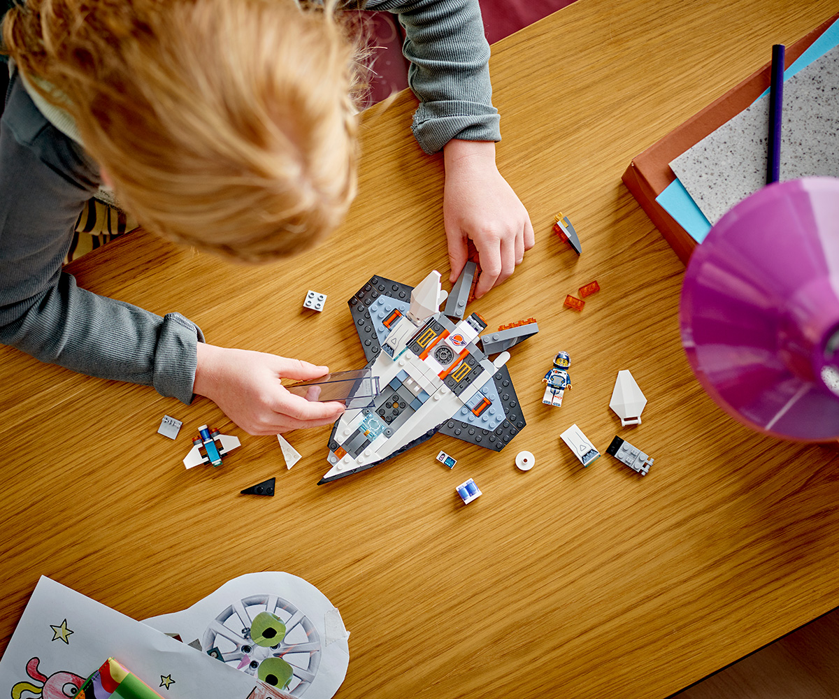 LEGO City 60430 Междузвезден космически кораб