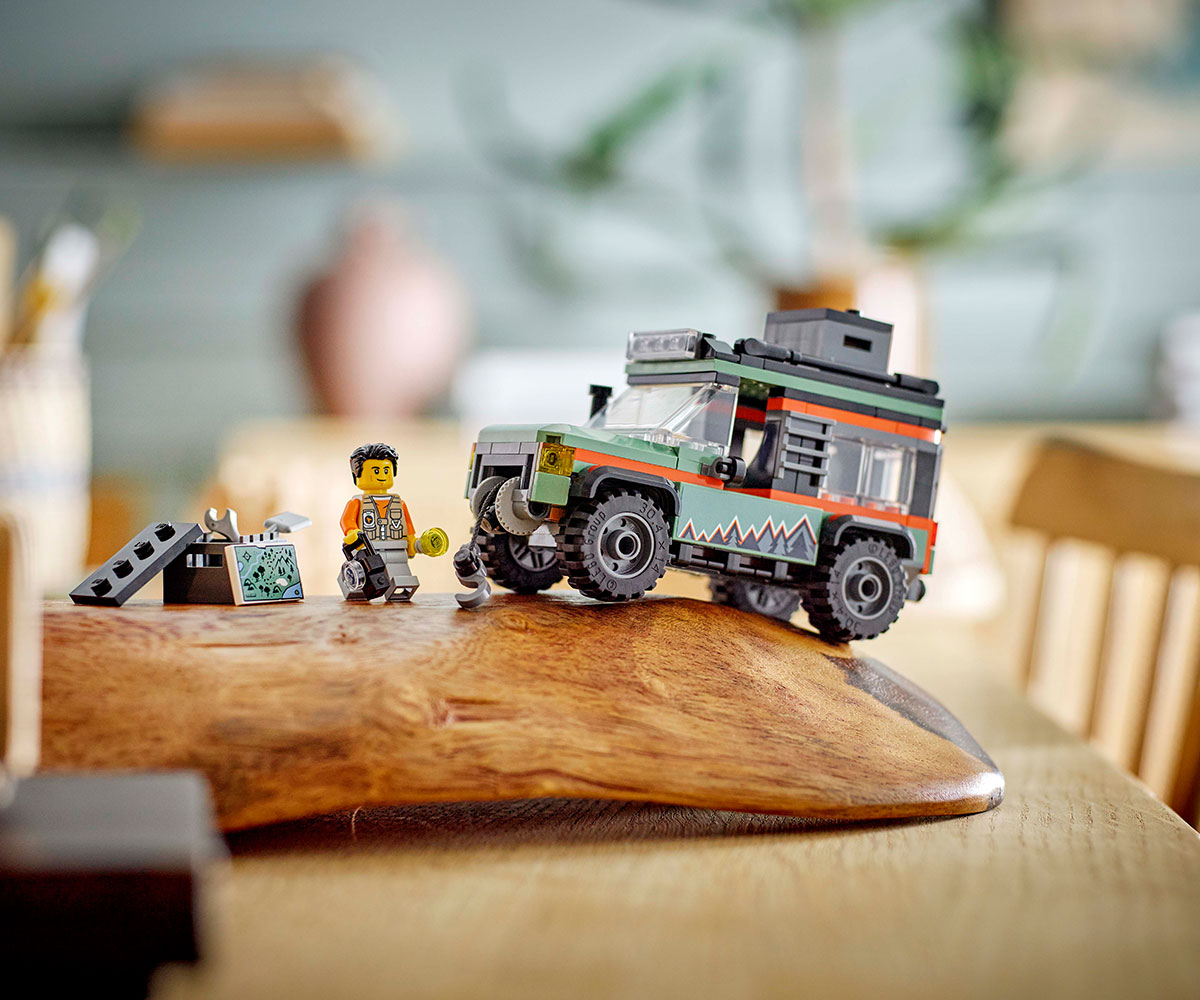 LEGO City 60447 Офроуд 4x4 планински камион