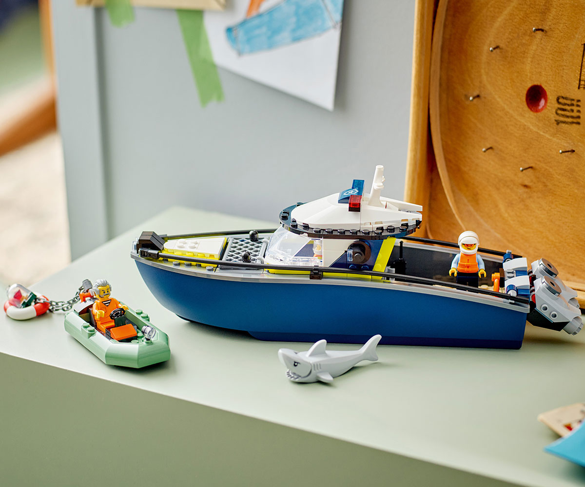LEGO City 60456 Преследване с полицейски катер