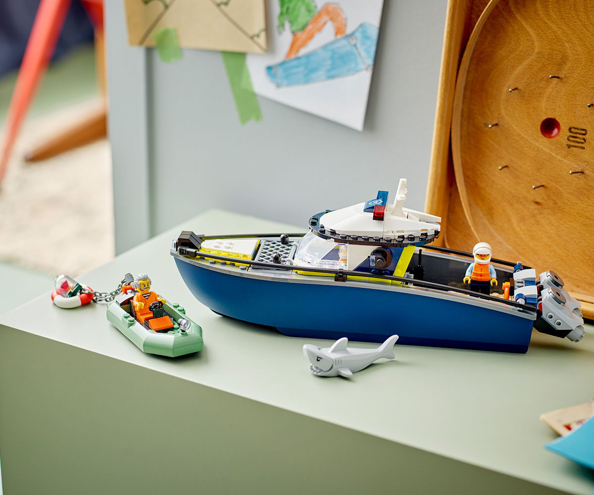 LEGO City 60456 Преследване с полицейски катер