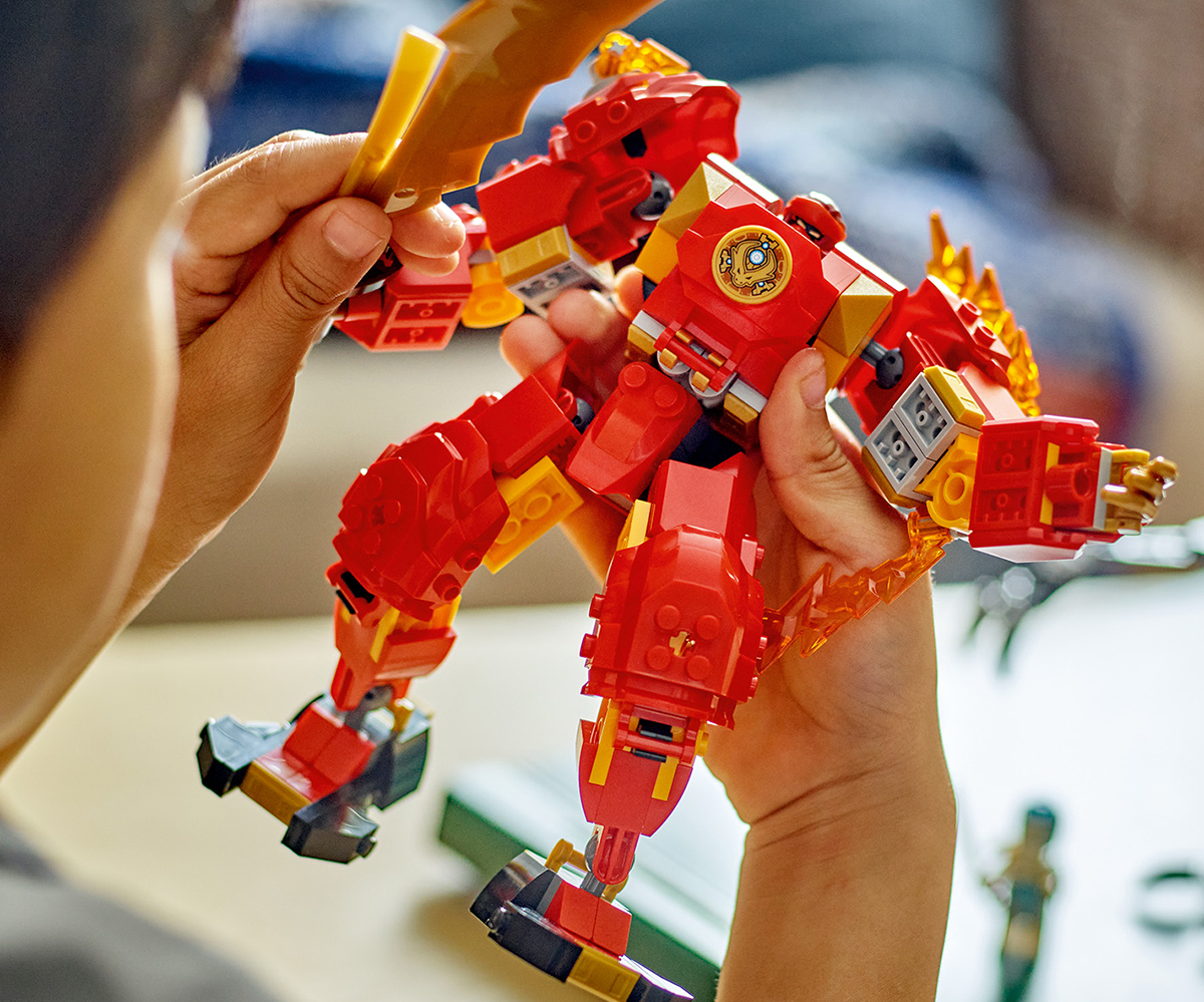 LEGO Ninjago 71808 Елементният огнен робот на Кай