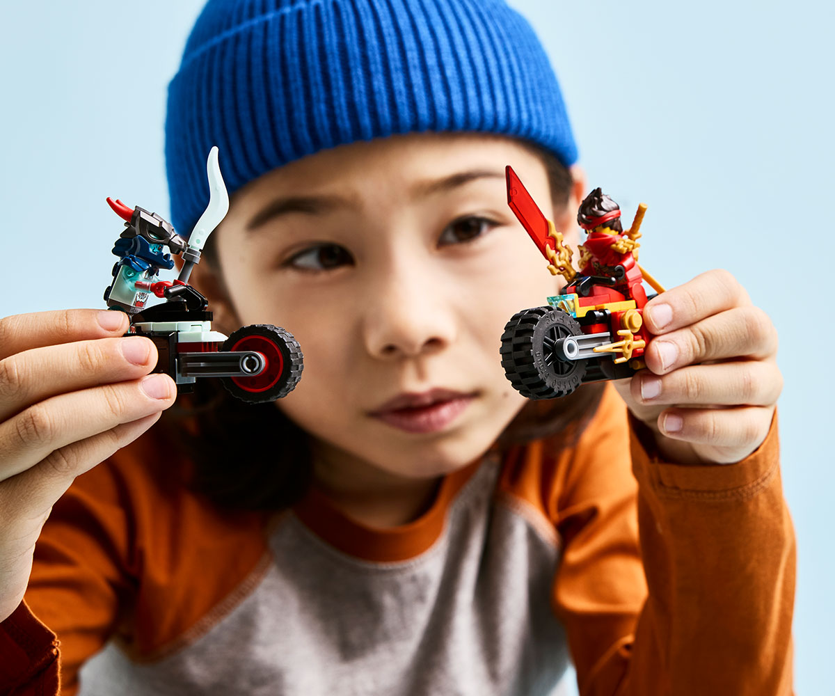 LEGO Ninjago 71838 Състезанието с мотоциклети на Кай, 79 части