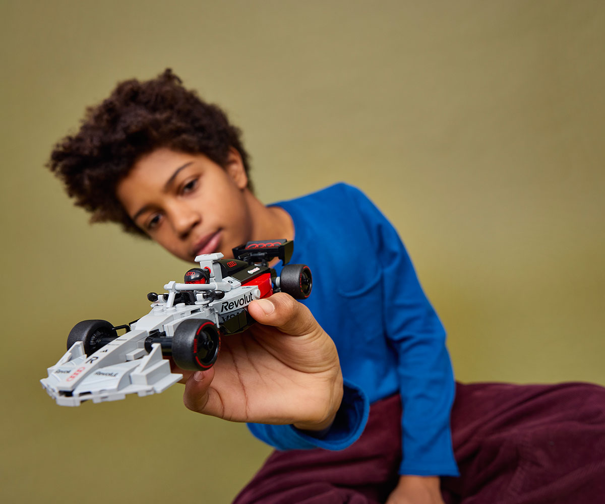 Конструктор LEGO Speed Champions 77259 – Audi Revolut F1 R26