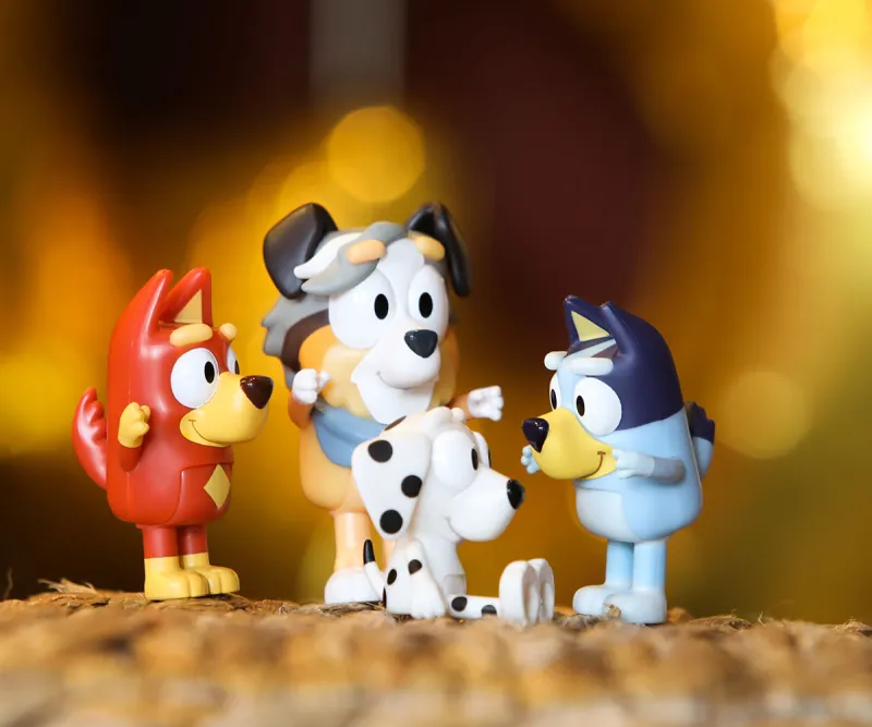 Комплект 4 фигурки Bluey: Блуи и съученици