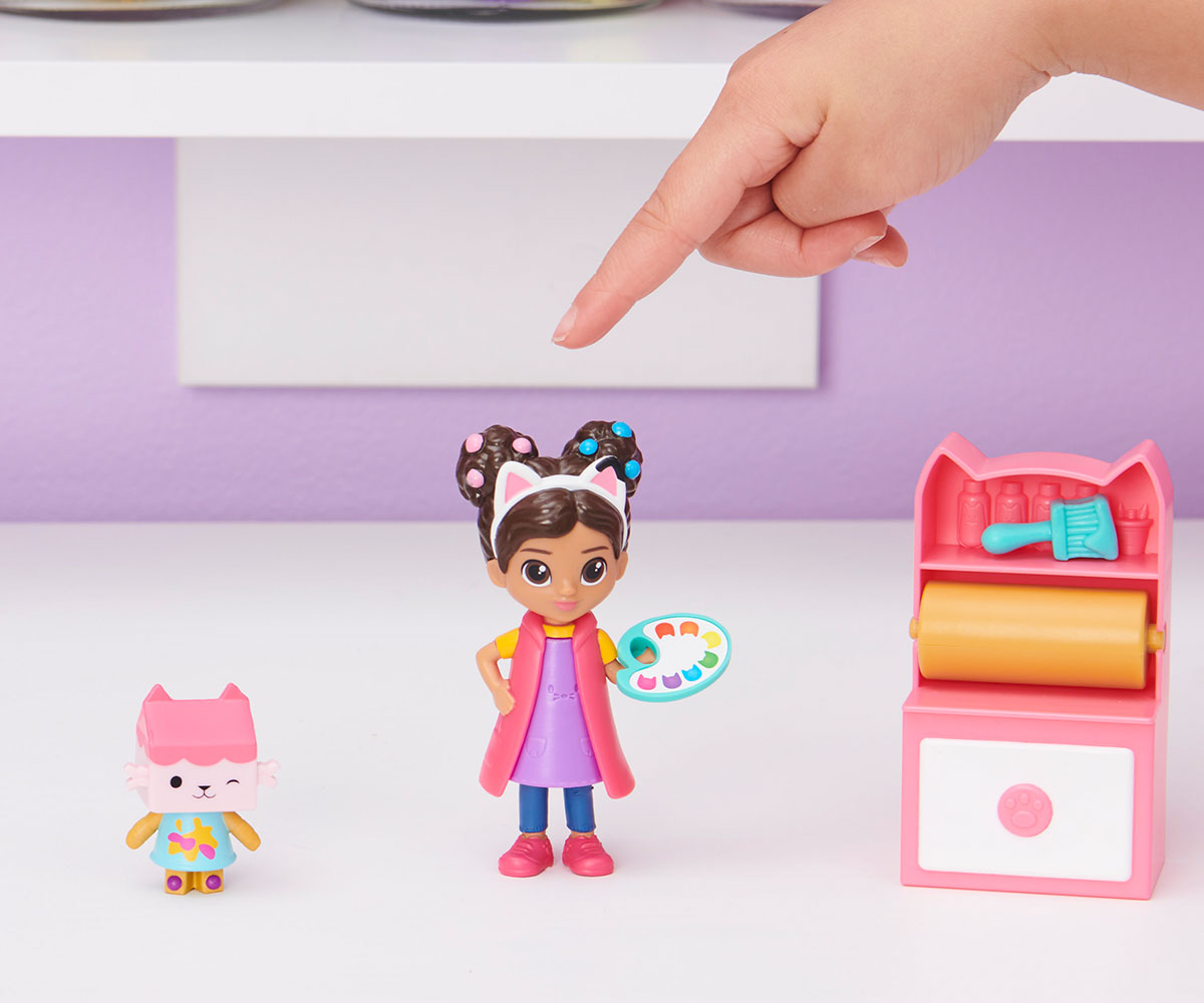 Gabby's Dollhouse Арт студио с фигурка Gabby Girl, 9 см