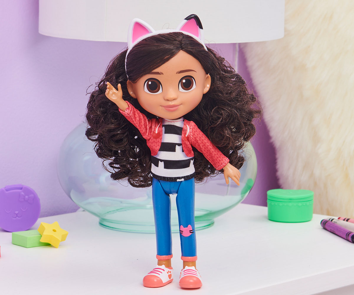 Кукла Gabby's Dollhouse – Габи с къдрава коса, 20 см