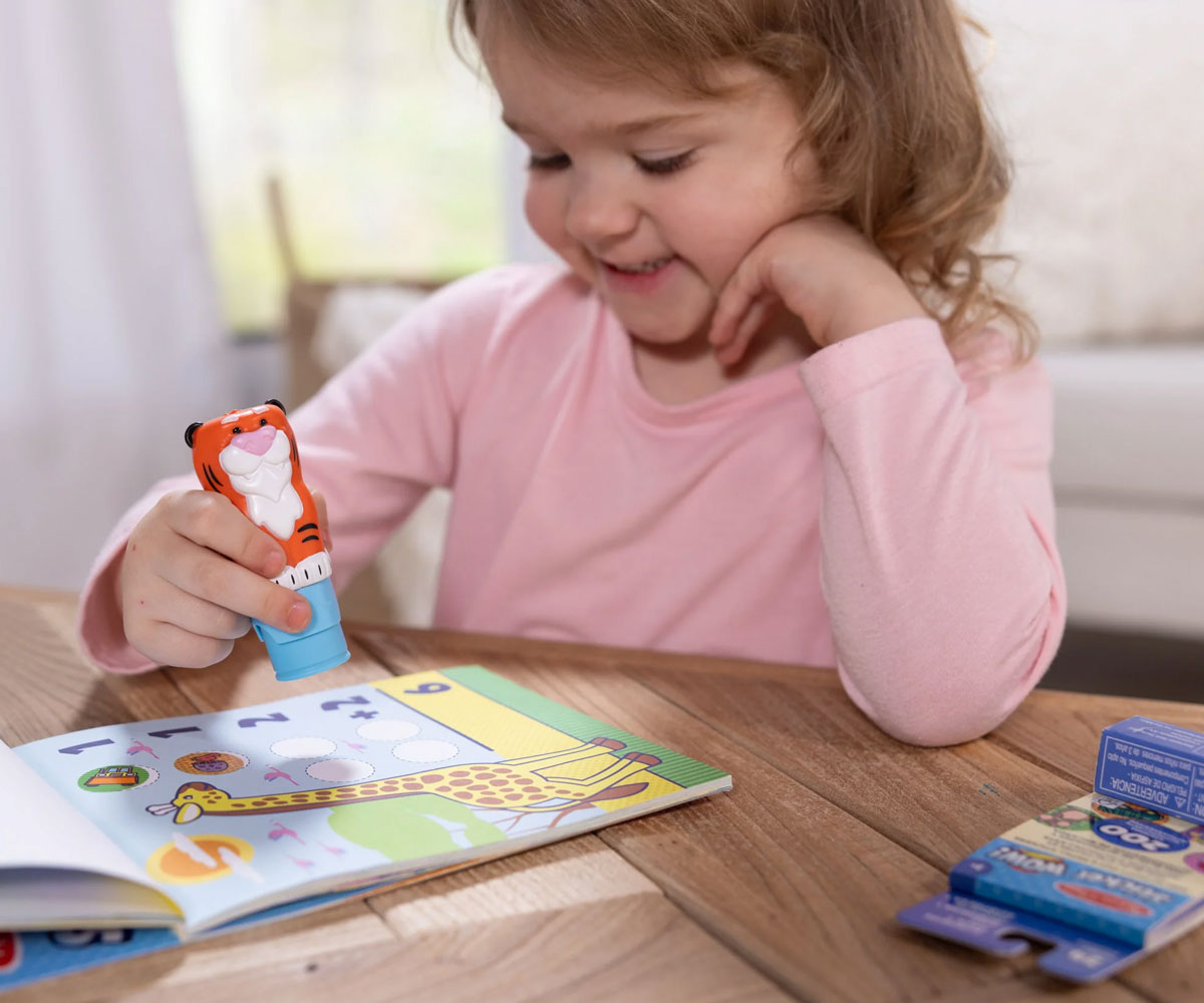 Melissa & Doug Sticker WOW – книжка със стикери Тигър, 300 стикера