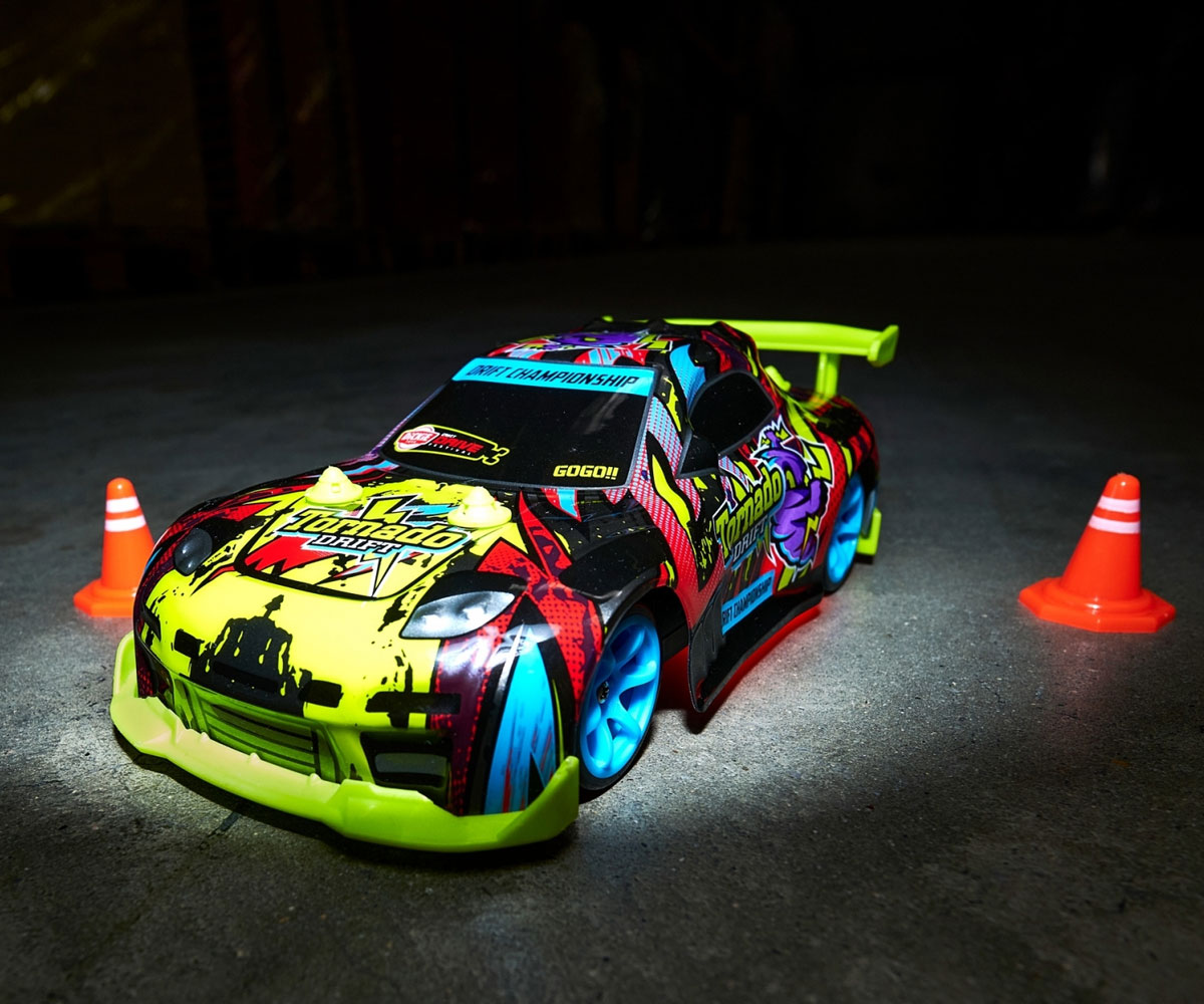 Радиоуправляема кола Dickie Tornado Drift, 22 см