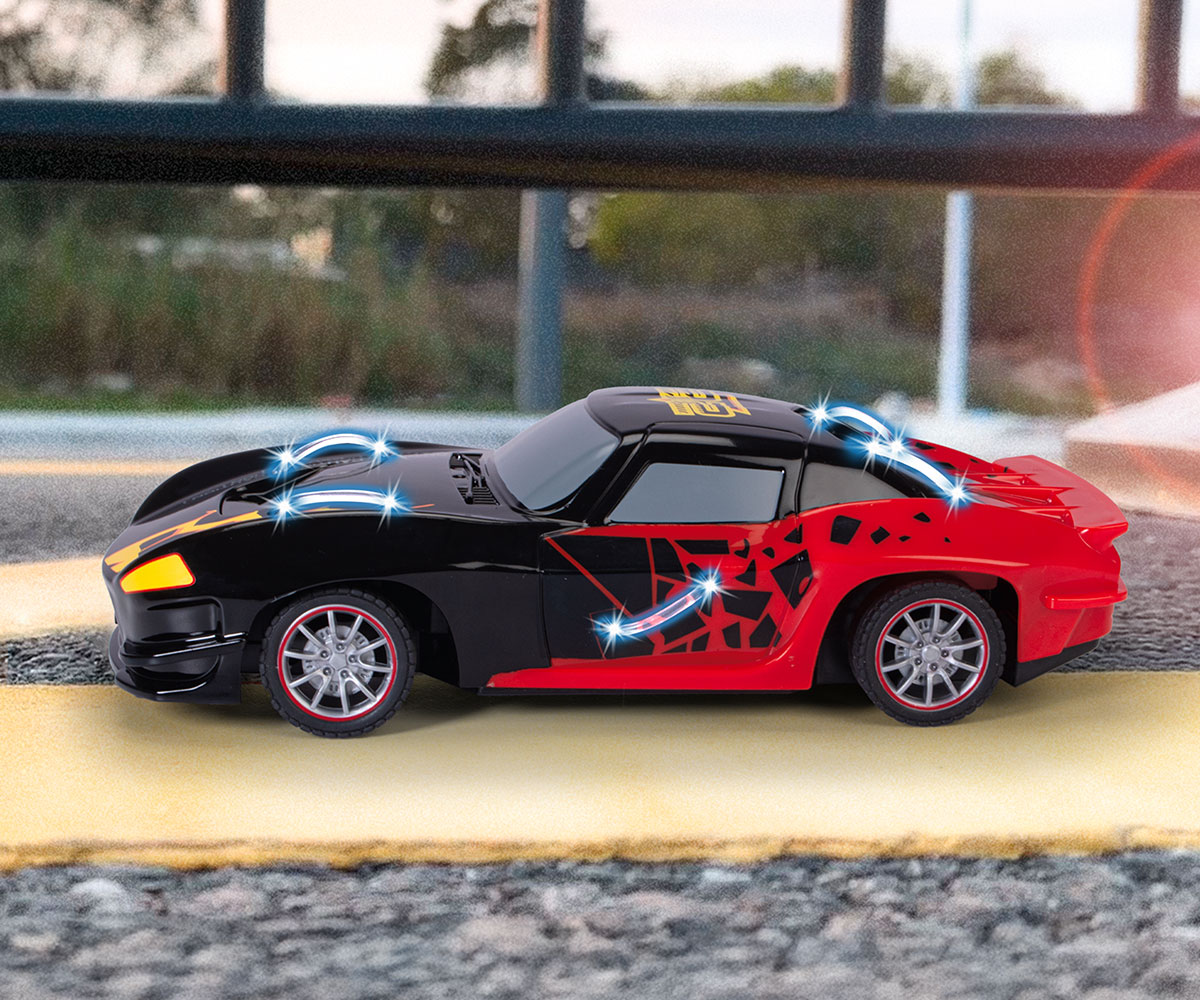 Dickie Toys Нощен фантом – радиоуправляема кола с LED, 20 см