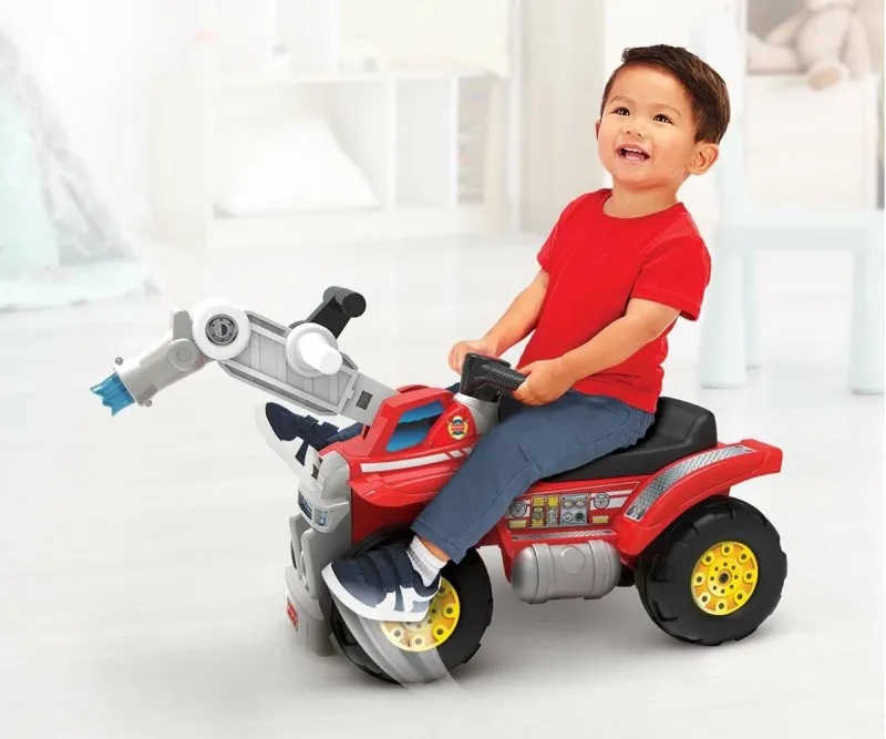 Кола за бутане Fisher-Price Пожарна с дистанционно