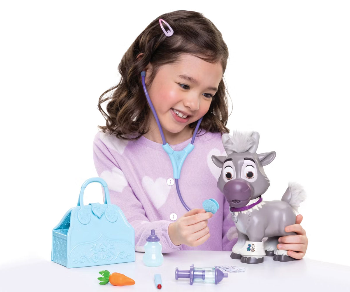 Jakks Pacific Замръзналото кралство бебе Свен с ветеринарна чанта