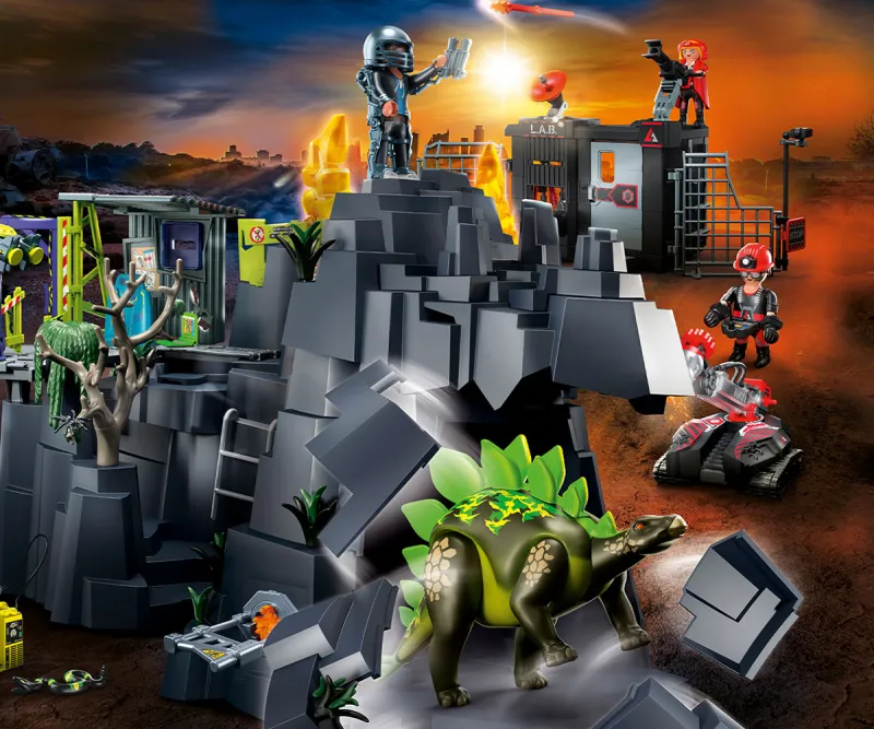 Playmobil 70623 Скалата на Дино с динозавър, 242 елемента