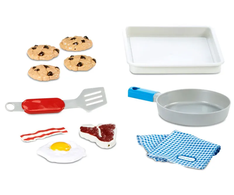 Печка Little Tikes First Oven с 11 аксесоара