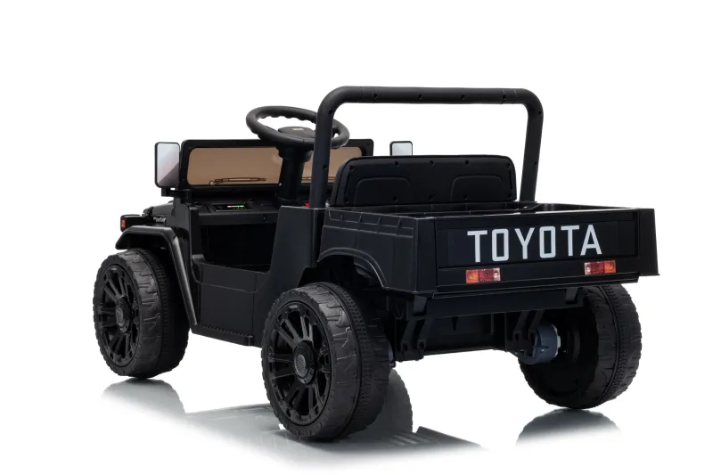 Акумулаторна кола Licensed Toyota Land Cruiser FJ45 Pick Up Black