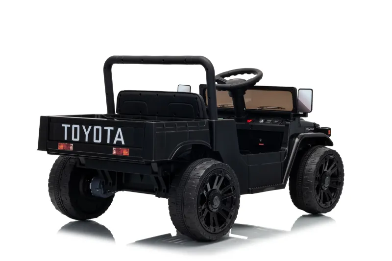 Акумулаторна кола Licensed Toyota Land Cruiser FJ45 Pick Up Black