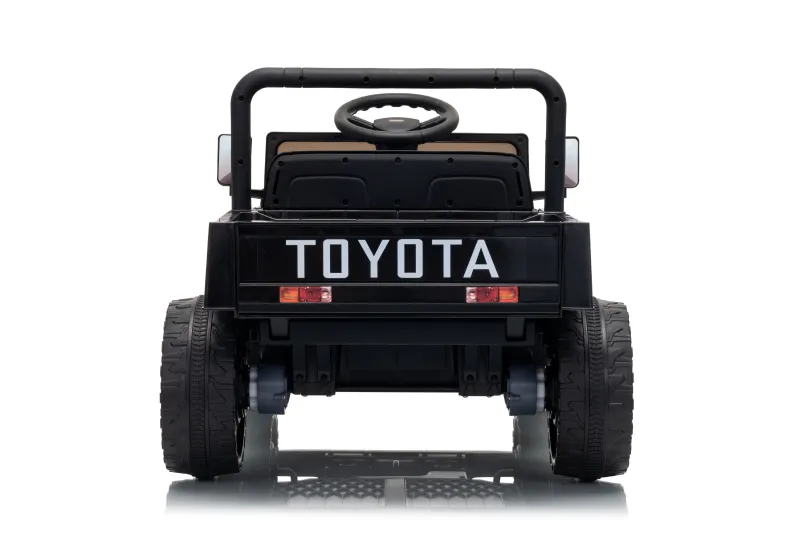 Акумулаторна кола Licensed Toyota Land Cruiser FJ45 Pick Up Black
