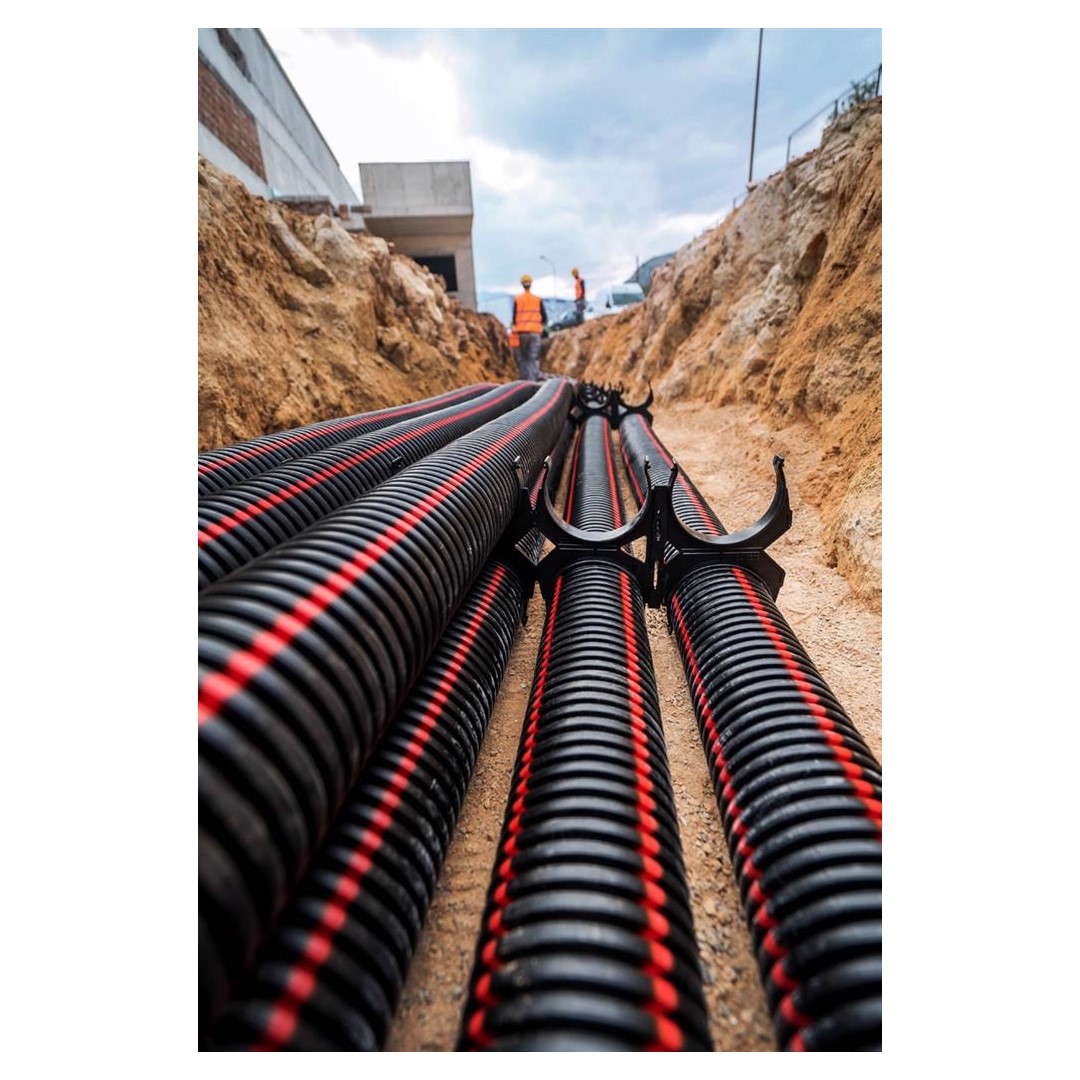 Аранжор за тръба 8х ф50мм цвят Черен HDPE UV Kouvidis