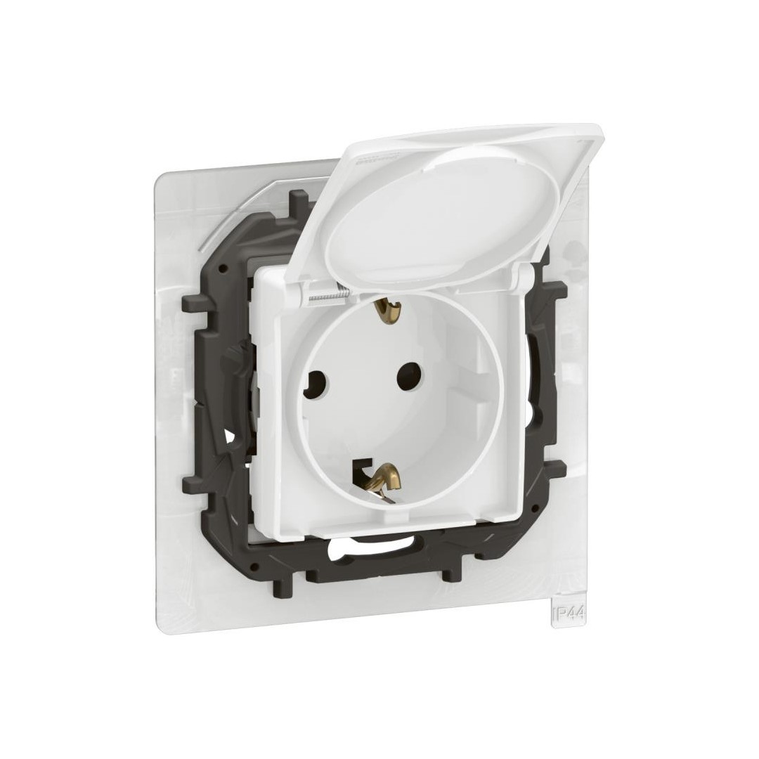 Контакт ШУКО 16A с капак IP44 и детска защита цвят Бял Niloe New Legrand