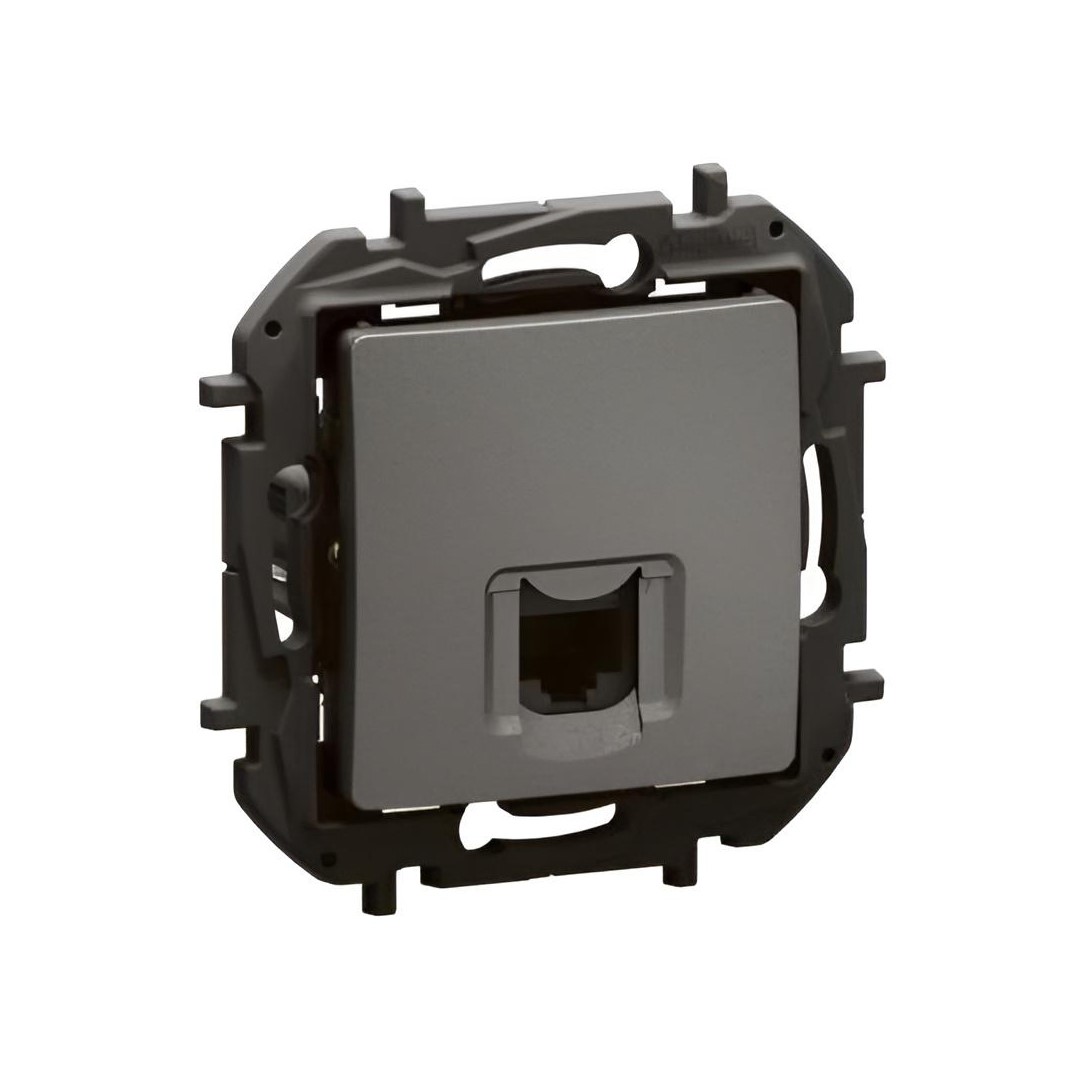 Розетка RJ45 cat.5e UTP цвят Сив Niloe New Legrand