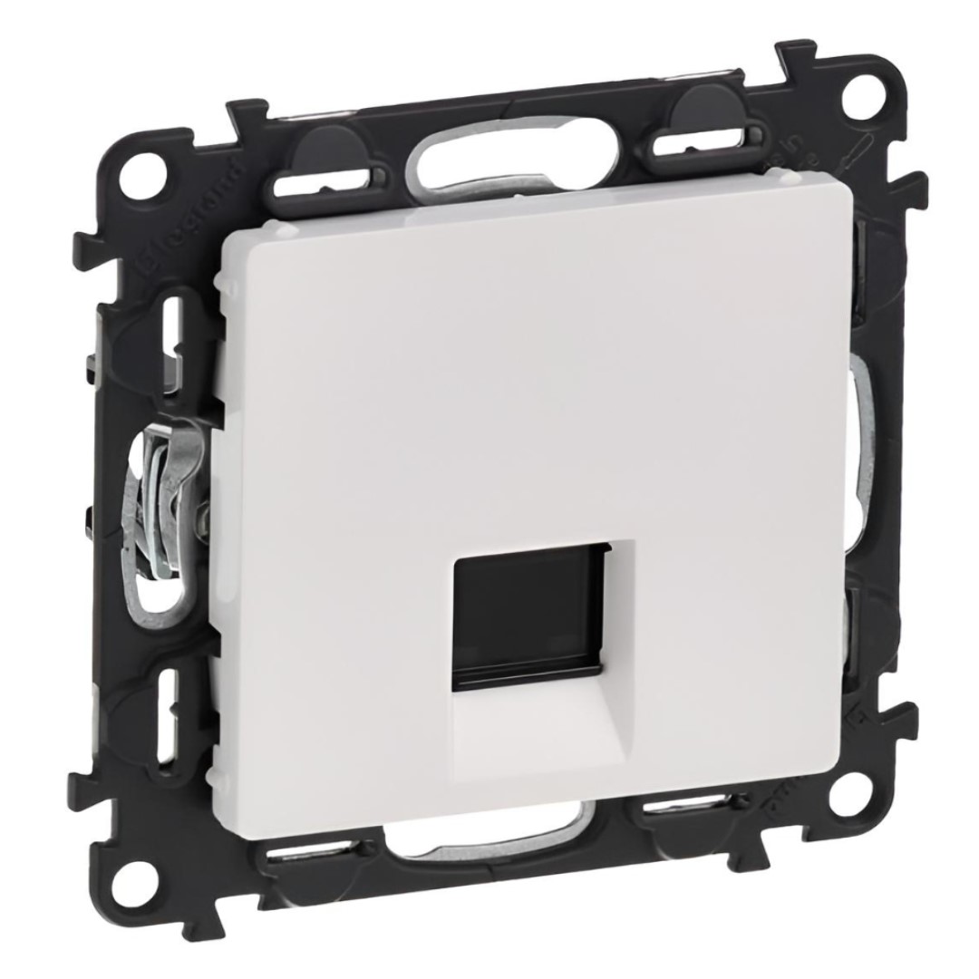 Розетка RJ45 cat.6 STP цвят бял Valena Life Legrand