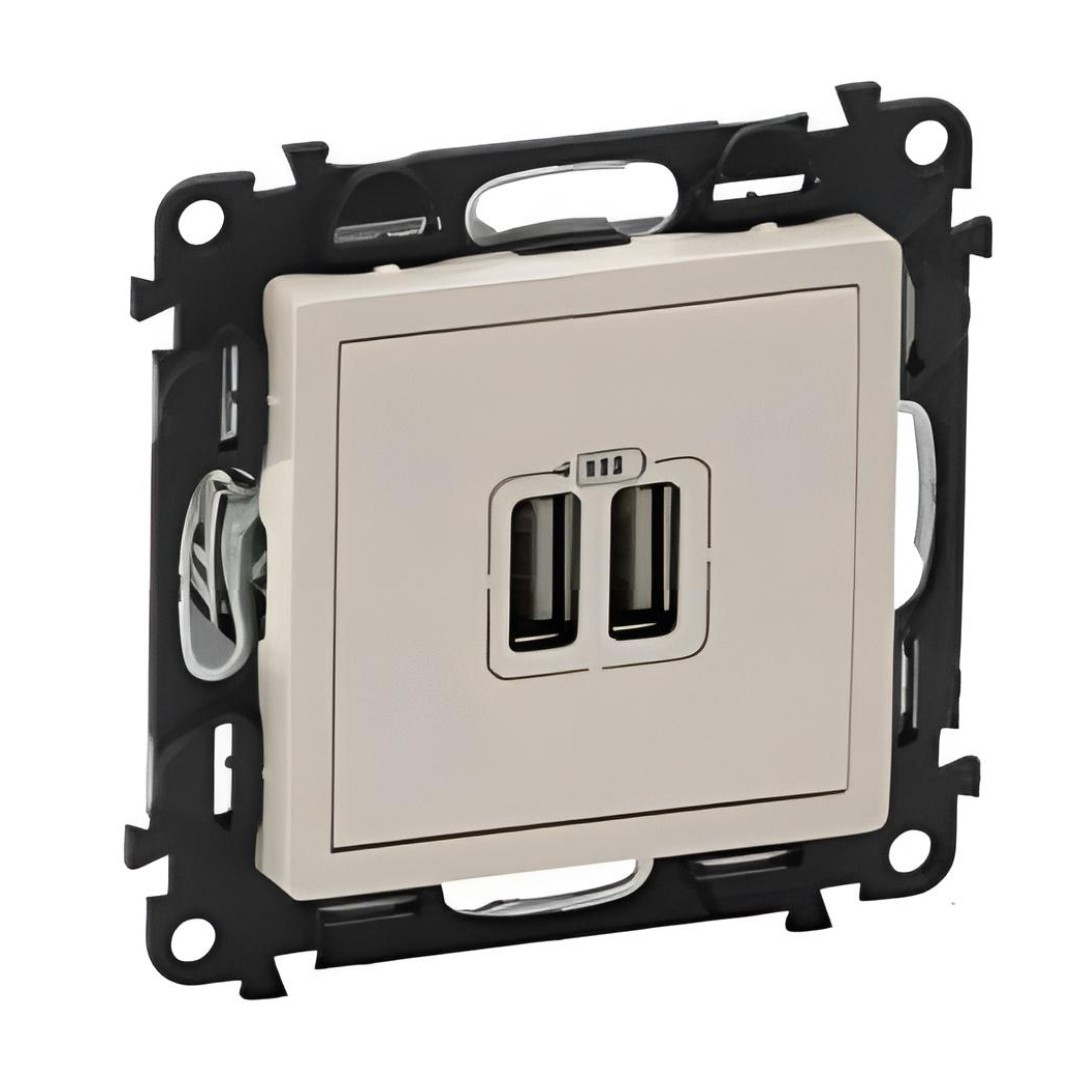 Розетка 2хUSB за зареждане тип A 2.4A 12W цвят крем Valena Life Legrand
