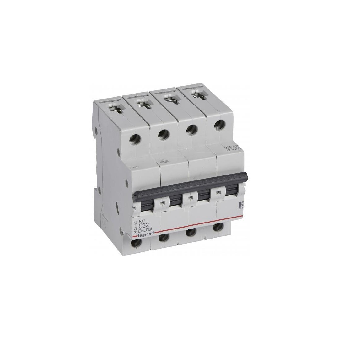 Автоматичен прекъсвач RX3 4P 32A крива С 6kA MC Legrand