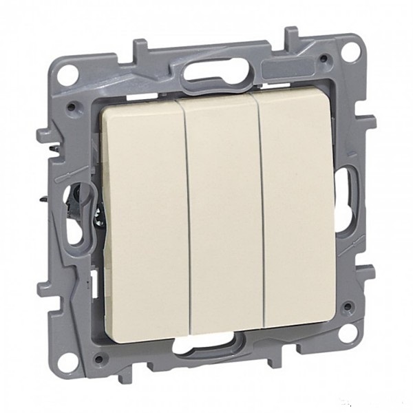 Троен ключ, 10A, 250V, Скрит монтаж, Крем