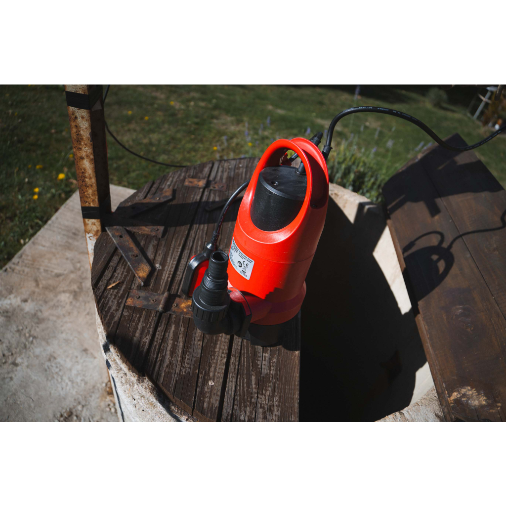 Помпа водна потопяема 900W 1" 250L/min 8,5m 35mm RD-WP68